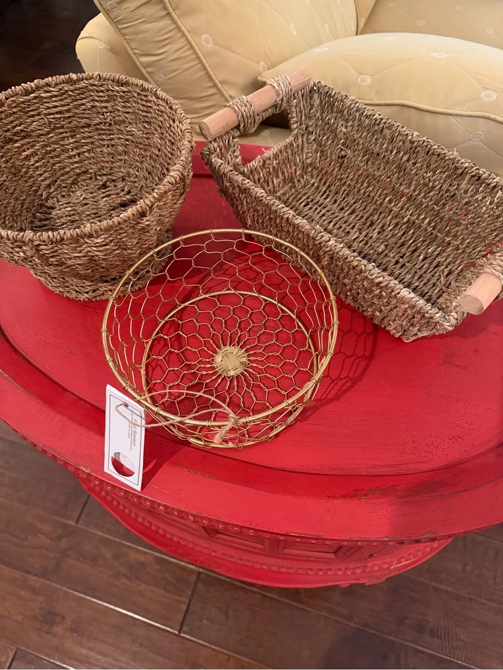 Set of 3️⃣ Baskets - 2️⃣ Natural Seagrass & 1️⃣ Gold-Tone Metal